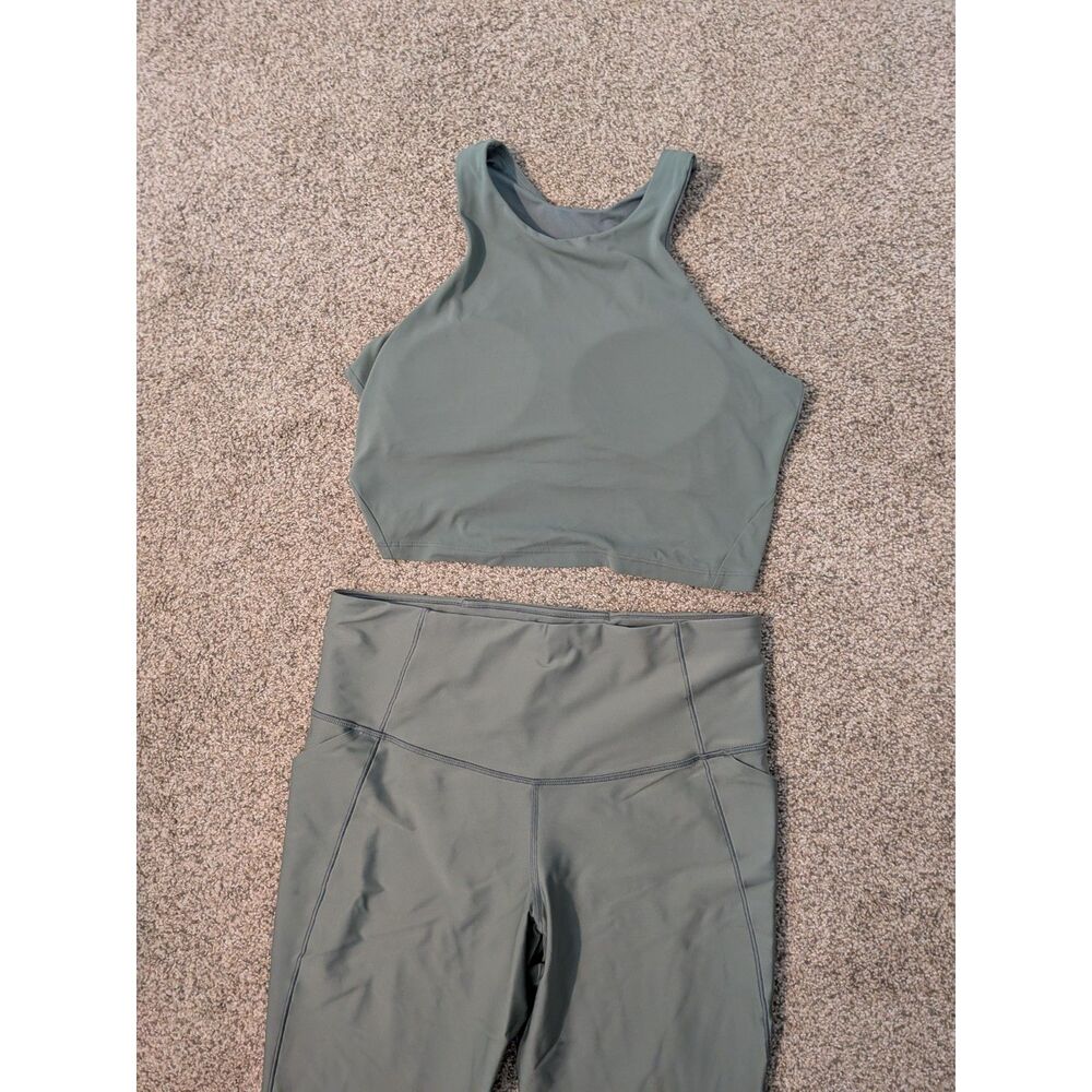 All In Motion matching workout set - Picture 2 of 4